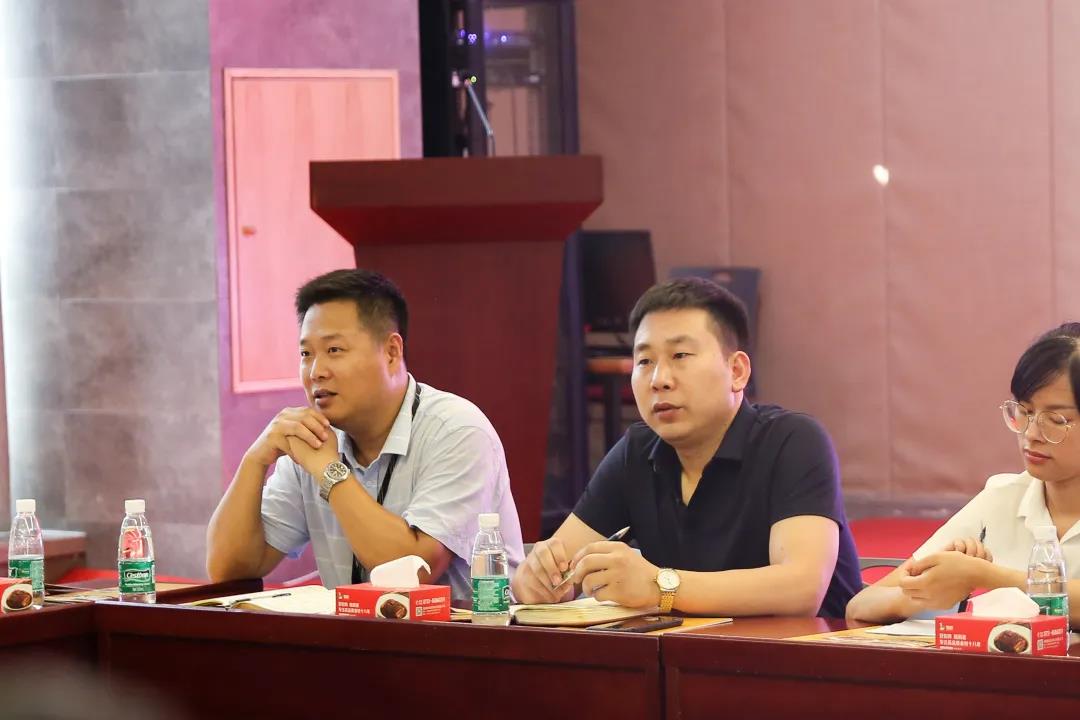 聰廚食品與克明面業交流會圓滿舉行! 聪厨食品与克明面业交流会圆满举行!