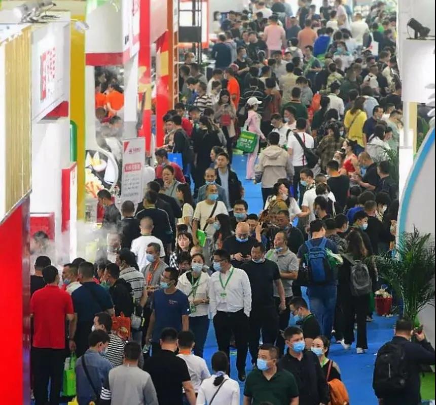 聪厨参展湖南食餐会暨良之隆食材节成果丰硕